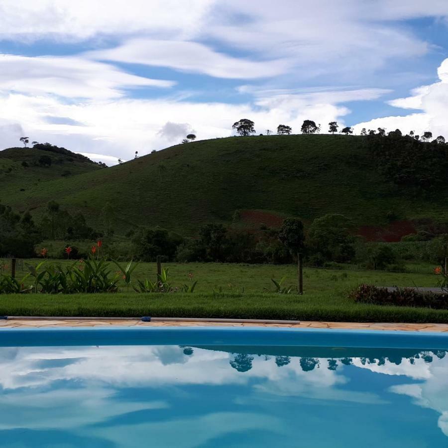 Pousada Chalés dos Montes Santana dos Montes Exterior foto